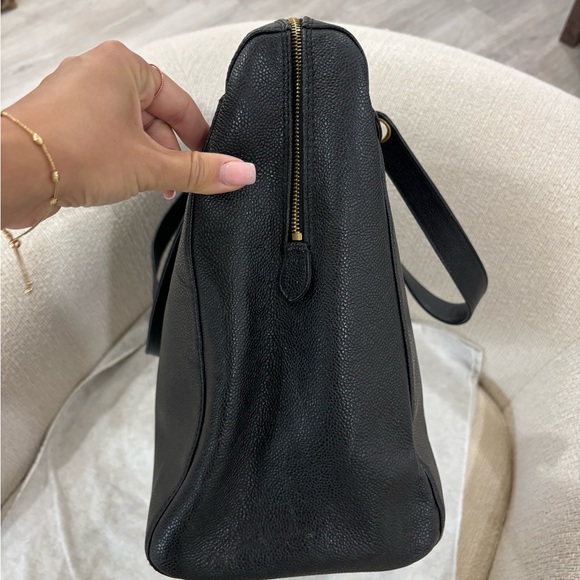 Authentic CHANEL large caviar zip tote laptop business executive bag - Picture 9 of 16